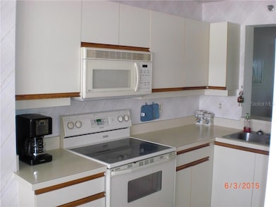 4570 Pinebrook Cir unit 304, Bradenton, FL 34209 - photo 4