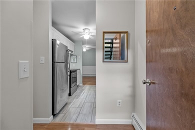 345 Main Rd unit 204, Tiverton, RI 02878 - photo 3