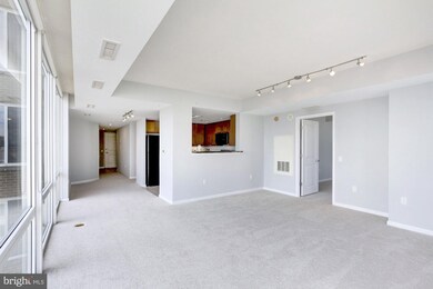 The Crescent unit 1005, Silver Spring, MD 20910 - photo 5