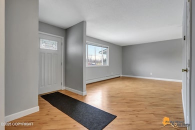 2105 E 38 Entry