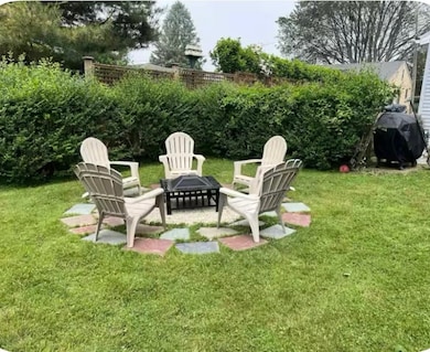 74 Orchard Ave, Middletown, RI 02842 - photo 3