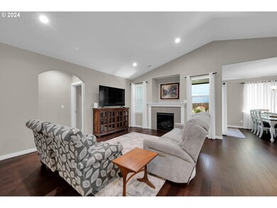 1351 Mccarty Way, Eugene, OR 97402 - photo 7