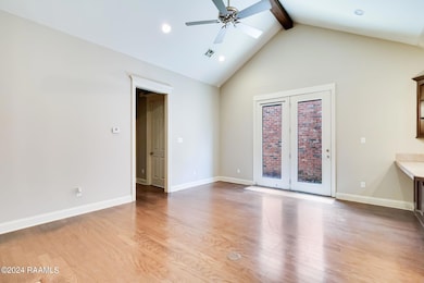 6-web-or-mls-117 Seaside Ln-5