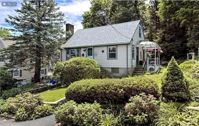 104 Irving St, Arlington, MA 02476 - photo 4