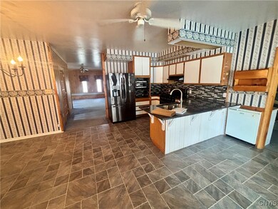 9076 Rt-289, Ellisburg, NY 13605 - photo 5