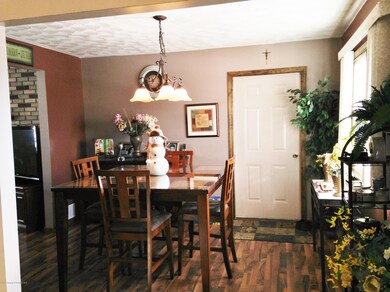 1130 Howell St, Archbald, PA 18403 - photo 7