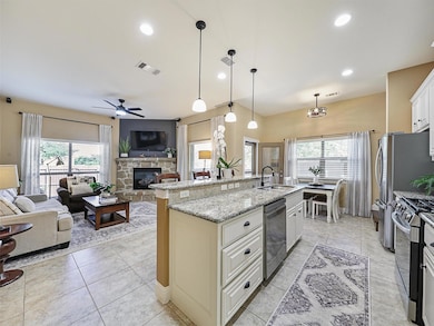 Kitchen with stainless steel appliances, a kitchen