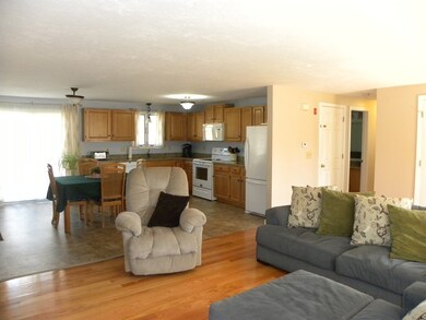 10 Theresa Cir, Oxford, MA 01540 - photo 2