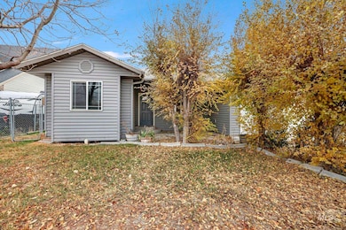 1309 Lauren Ln, Filer, ID 83328 - photo 4