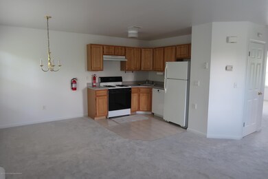 14 Walnut St unit 209, Toms River, NJ 08753 - photo 2