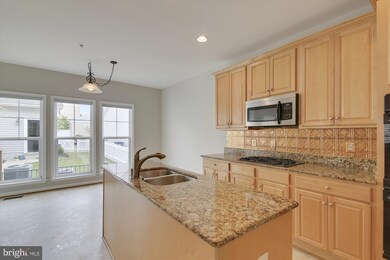 23849 Burdette Forest Rd, Clarksburg, MD 20871 - photo 6
