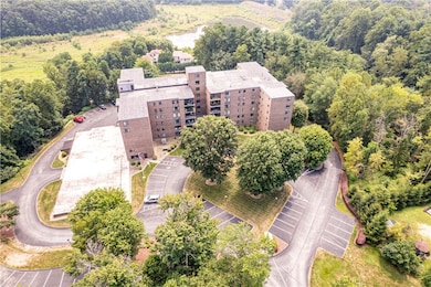 3 Alta Vita Dr unit 205, Greensburg, PA 15601 - photo 7