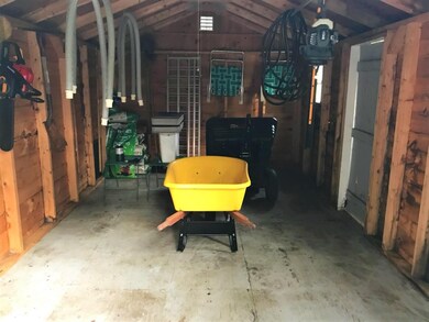 49 Buckingham Dr, Londonderry, NH 03053 - photo 6