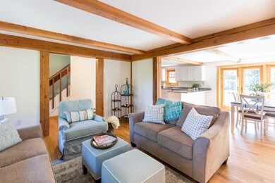 38 Meadow View Rd, Oak Bluffs, MA 02568 - photo 6