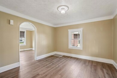 18-web-or-mls-16th Ave-3105-018
