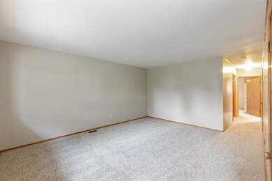 9335 Saric Dr, Highland, IN 46322 - photo 2