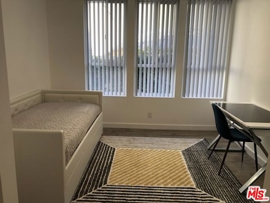 9297 Burton Way unit 3, Beverly Hills, CA 90210 - photo 7