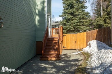 03-Exterior_DMD_8653