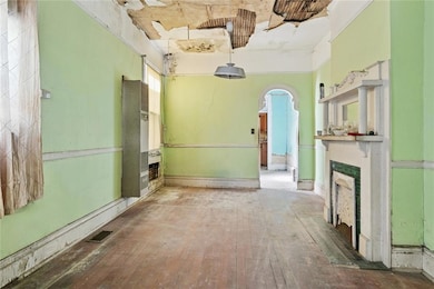 2208 10 General Taylor St, New Orleans, LA 70115 - photo 3