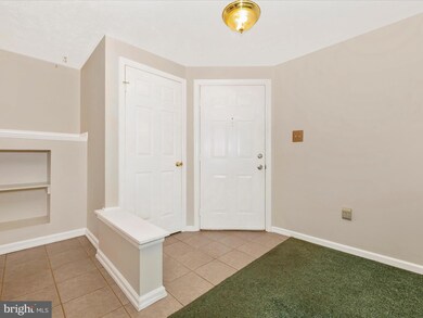 807 Stratford Way unit C, Frederick, MD 21701 - photo 3