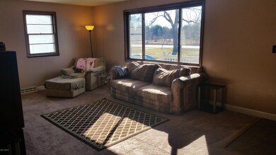4121 14th St, Wayland, MI 49348 - photo 2