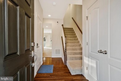 8195 Hollow Ct, Severn, MD 21144 - photo 4