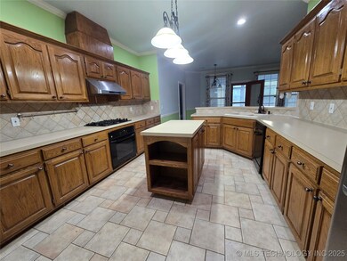 8704 N 140th East Ct, Owasso, OK 74055 - photo 5