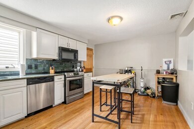 28 I St unit 1, Boston, MA 02127 - photo 2