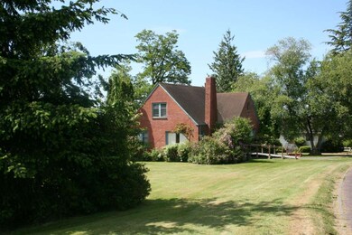 8126 Cedarhome Dr, Stanwood, WA 98292 - photo 3