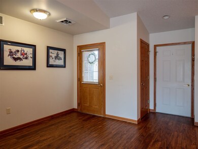 1900 Lilac Ln, Stevens Point, WI 54482 - photo 4