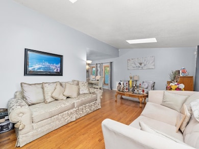 3604 Tee Ct N, Crete, IL 60417 - photo 5