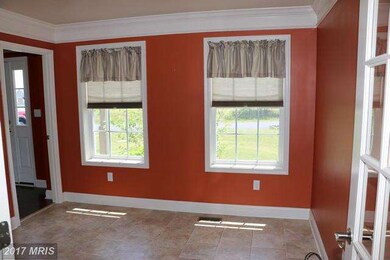 8051 Sunflower Cir, Saint Thomas, PA 17252 - photo 5