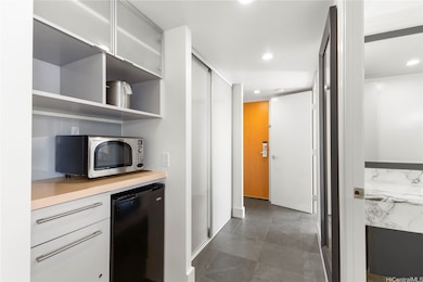 410 Atkinson Dr unit 1707, Honolulu, HI 96814 - photo 7