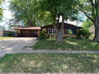2322 Burningtree Ln, Kokomo, IN 46902 - photo 2