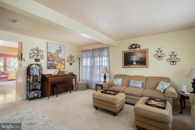 15 Guilford Place, Burlington, NJ 08016 - photo 6