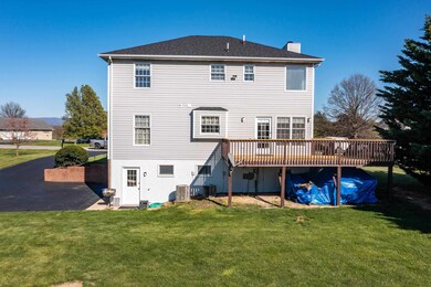 321 Westminister Dr, Fishersville, VA 22939 - photo 2