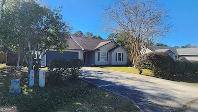 113 Almond Cir, Kingsland, GA 31548 - photo 2