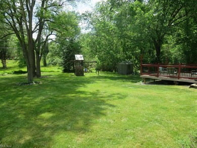 226 E Pioneer Trail, Aurora, OH 44202 - photo 3