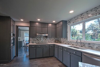 30Warwick Kitchen2