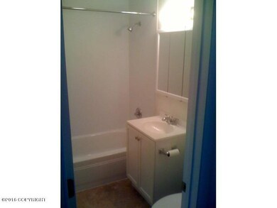 U1 Bathroom
