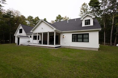 10 Frederick Dr, Freeport, ME 04032 - photo 3