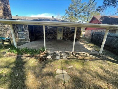 203 Wildwood Dr, Pineville, LA 71360 - photo 2