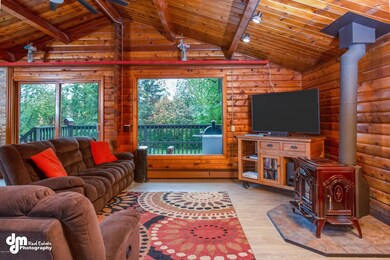 Living Room_0350-FULL