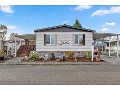 125 SE Estate Loop, Winston, OR 97496 - photo 3