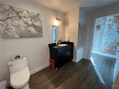 800 N Clinton St, Syracuse, NY 13204 - photo 7