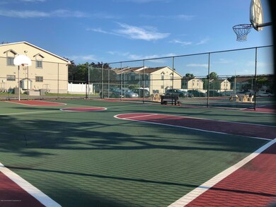 TENNIS COURT 4 BROS