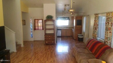 Living Room/Kitchen