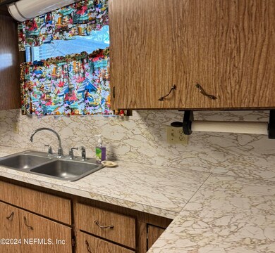 2720 Eagle St, Jacksonville, FL 32216 - photo 5