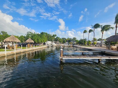 1st Come Dockage