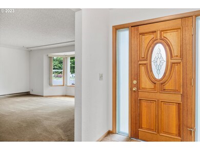 216 NW 9th Ave, Canby, OR 97013 - photo 6